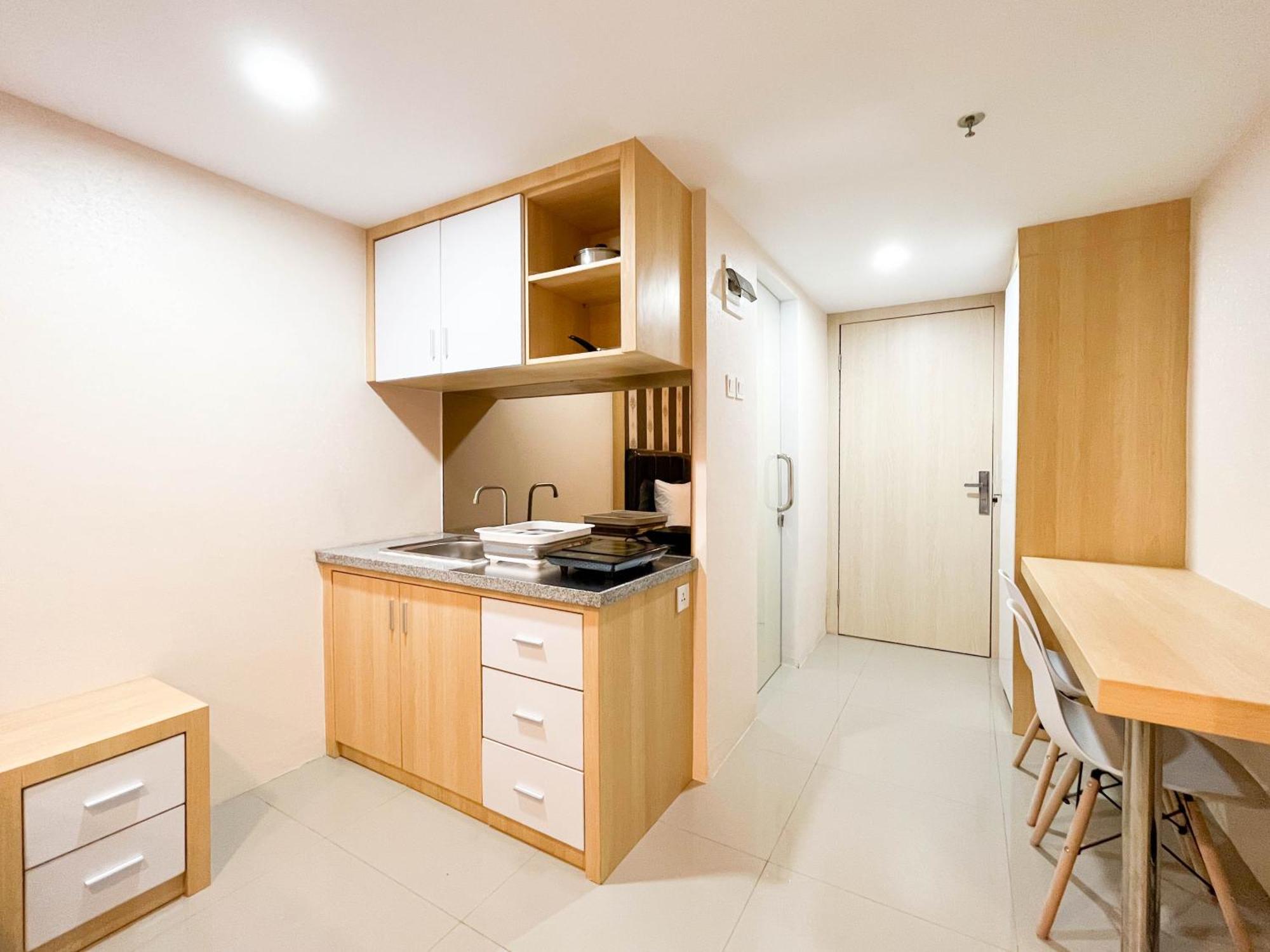 Comfortable And Tidy Studio De Prima Apartment By Travelio Medan Dış mekan fotoğraf